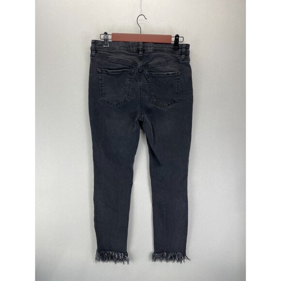 Free People Women’s 29 Black Denim Jeans 5 Pocket Perfectly Destroyed Distressed - Picture 7 of 10